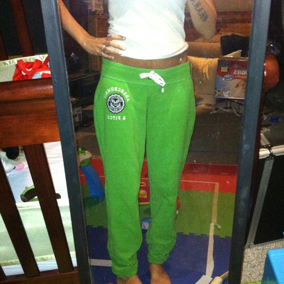 A&F sweats,mk floral top, zebra top Vera set