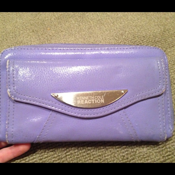 💛TRADED💛 Lilac Kenneth Cole Wallet