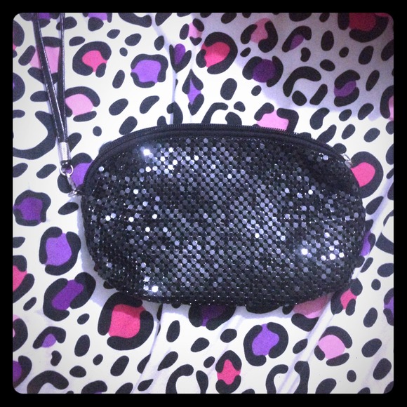 Cute black clutch