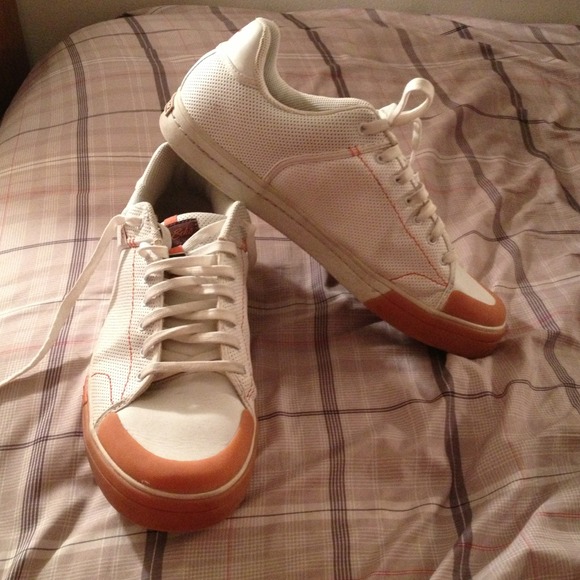 Marc Ecko men's shoes