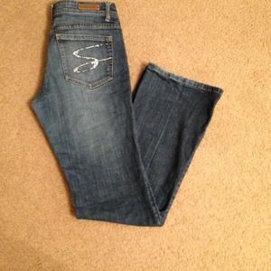 Seven jeans. Size 32