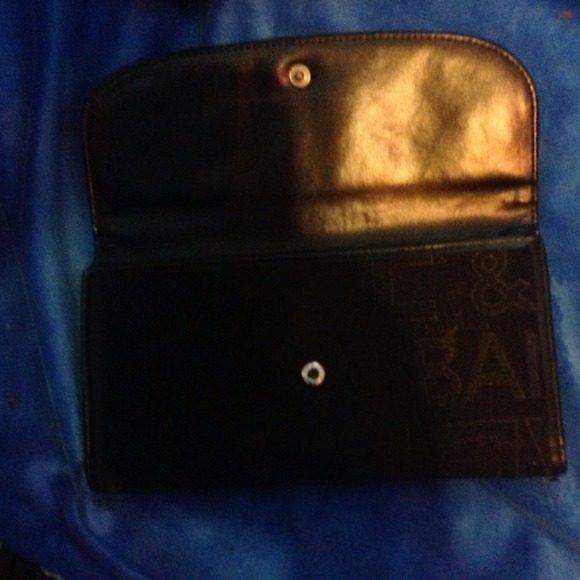 Dolce and cabana D&G wallet (authentic) - Picture 2 of 3