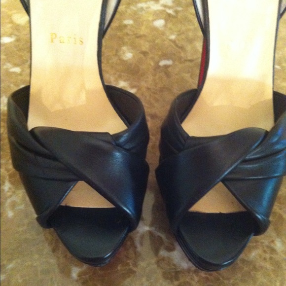Christian Louboutin shoes - Picture 3 of 4