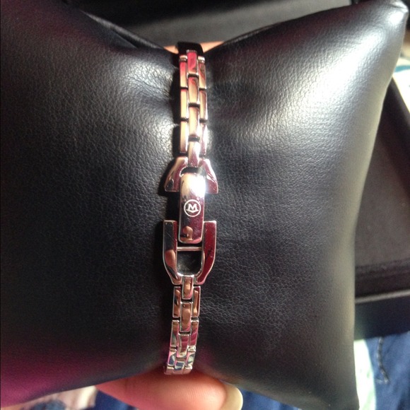 Movado Bella Pink-Dial Watch - Picture 2 of 4