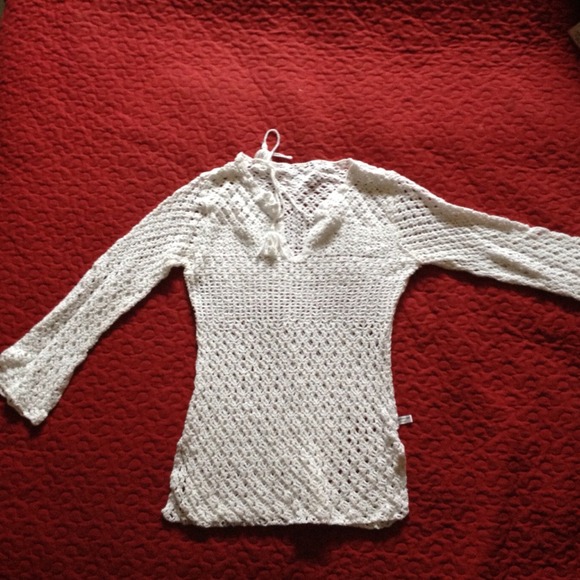 Long sleeve crochet top!
