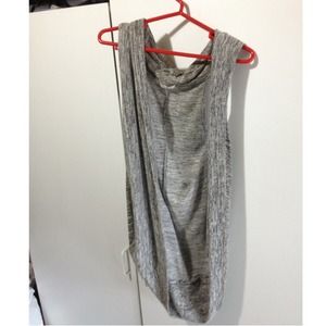 Sleeve less cardigan