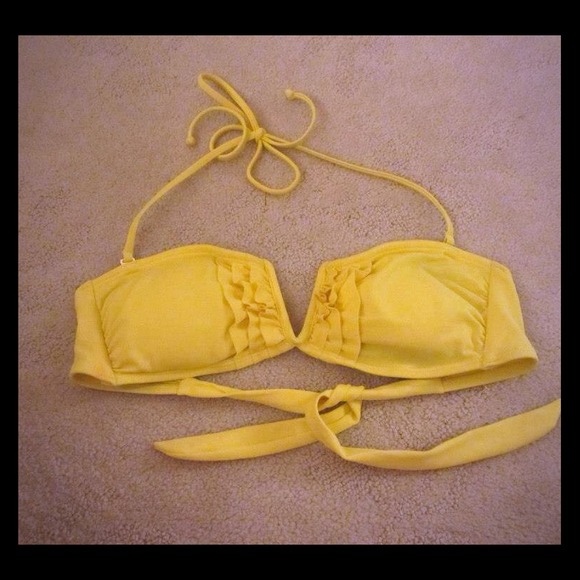 ❌SOLD❌Yellow bandeau bikini top
