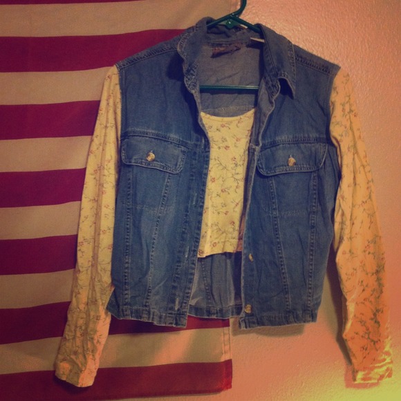 Jean vest with floral cloth sleeves & undershirt