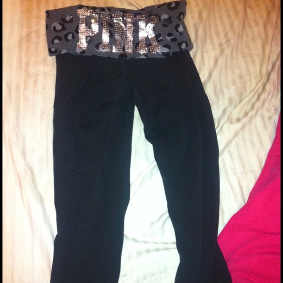 Black , leopard bling crop yoga pant. - Picture 1 of 4