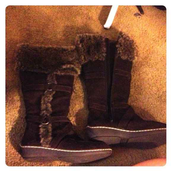 American Eagle Outfitters Boots - American eagle boots