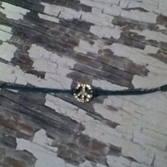 Peace sign bracelet - Picture 1 of 1