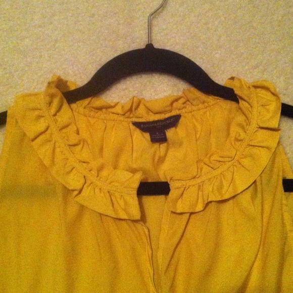 SOLD! @jentucker yellow silk tank - Picture 2 of 2