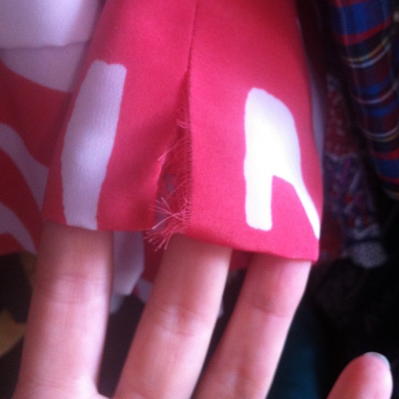 HOST PICK!! 8/7 Coral and gray tunic - Picture 2 of 2