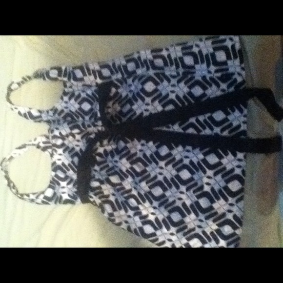 Shirts - Picture 3 of 3