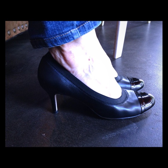Black Leather & Patent Heels • Size 8 • Worn Once