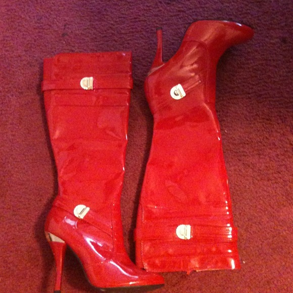 Red boots❌sold❌