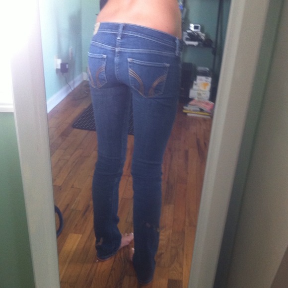 Hollister Co. Laguna Skinnies - Picture 4 of 4