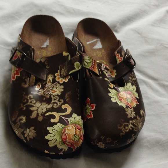 Birkenstock Papillio Clogs - never worn