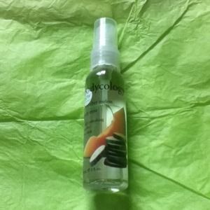 Cucumber melon body mist.