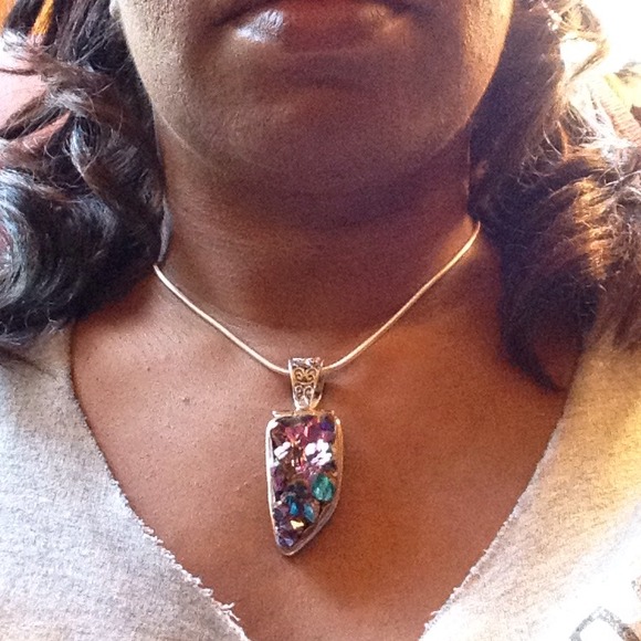 Titanium Quartz Crystal | Multicolored Pendant - Picture 4 of 4