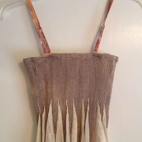 3 tone maxi dress. - Picture 2 of 3