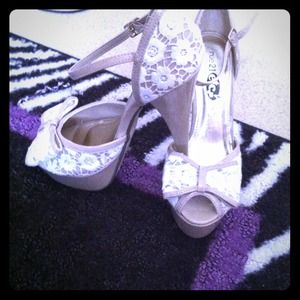 Rue 21 heels