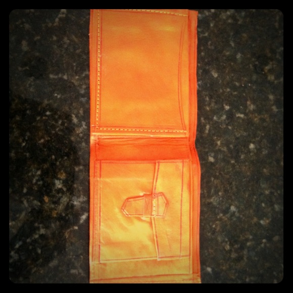 Vintage Wallet - Picture 1 of 4