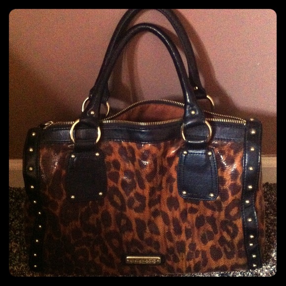 Steve Madden Handbags - Steve Madden Leopard Handbag!
