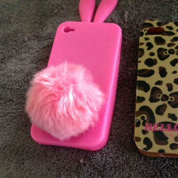 Iphone 4s/4 covers bundle! - Picture 2 of 3