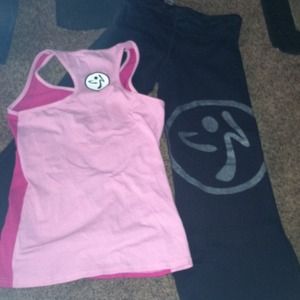 Zumba yoga pants and pink tank
