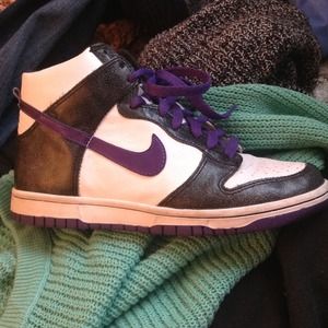 Black/purple Nikes high tops
