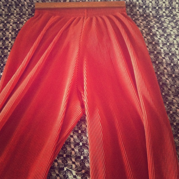 American apparel accordion pant