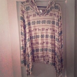 Tribal shirt with reindeers