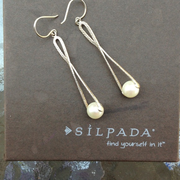 Silpada earrings