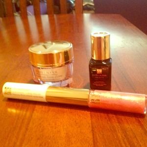 ***SOLD***Estée Lauder mini 3-piece set