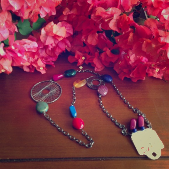 Multi-colored necklace!