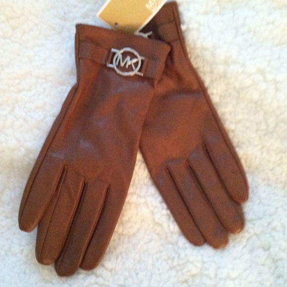 Michael Kors Accessories - Michael  Kors Carmel Brown Leather Gloves