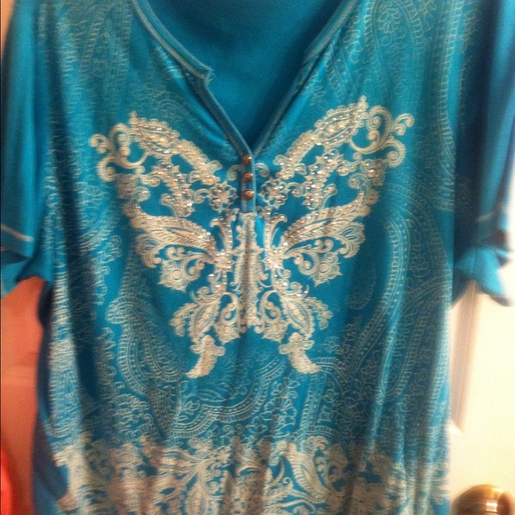 Sold - Picture 1 of 2