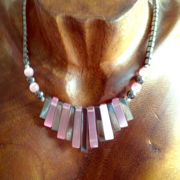 Beautiful necklace!!