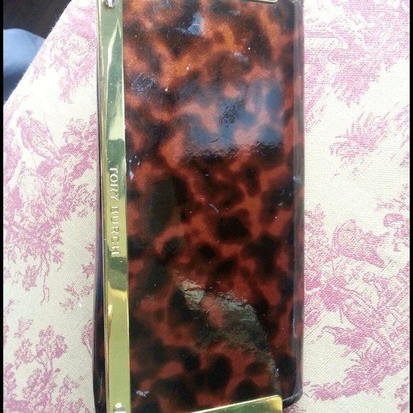 Tory burch sunglasses case - Picture 2 of 2