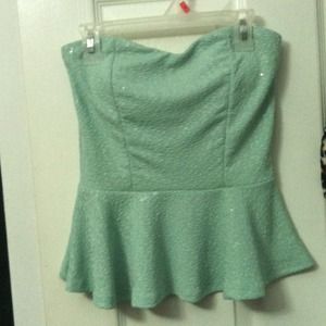 BUNDLE - mint green shirt & lace shirt