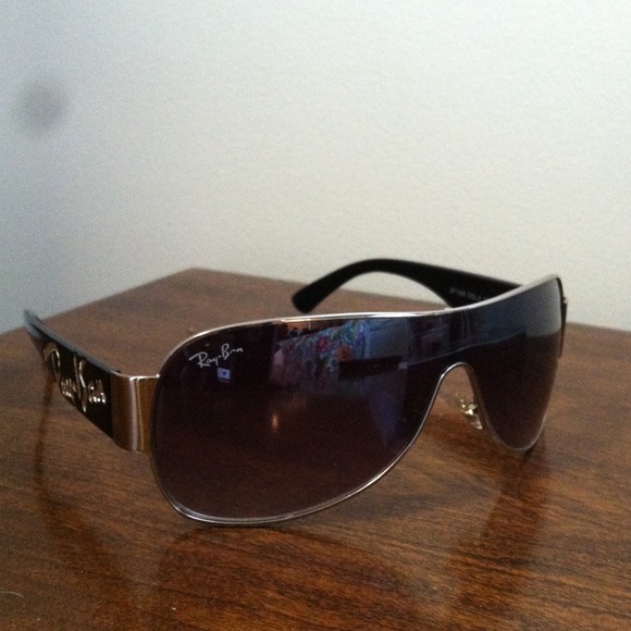 RESERVED***Ray Ban "look alike"