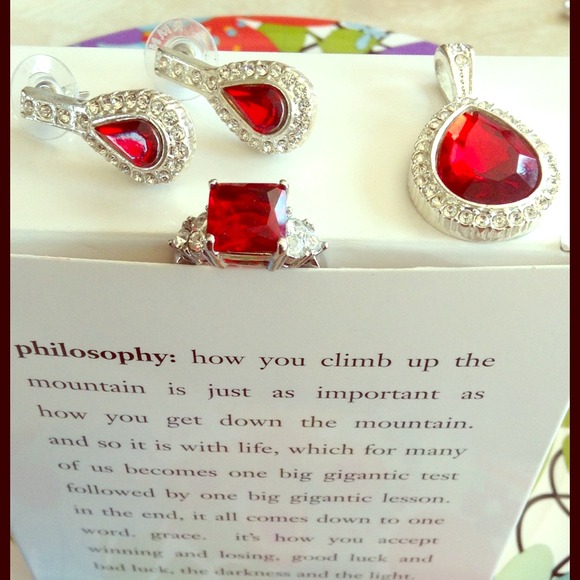 SOLD. 4 PC Rubies N diamonds faux cocktail set. TY