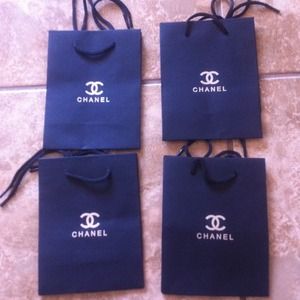**Traded****Chanel small shopping bags (4pcs)