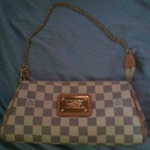 Louis Vuitton hand bag brand new!