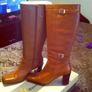 Women boots