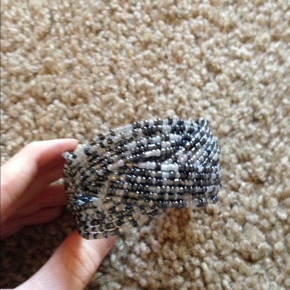 🚫Reserved🚫 Beaded bracelet - Picture 4 of 4