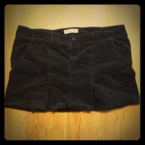 Old Navy pleated skirt