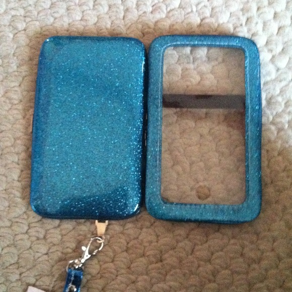 NWT iPhone Sparkle Wallet/Wristlet! - Picture 3 of 3