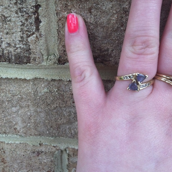 14k gold and tanzanite ⛔sold⛔